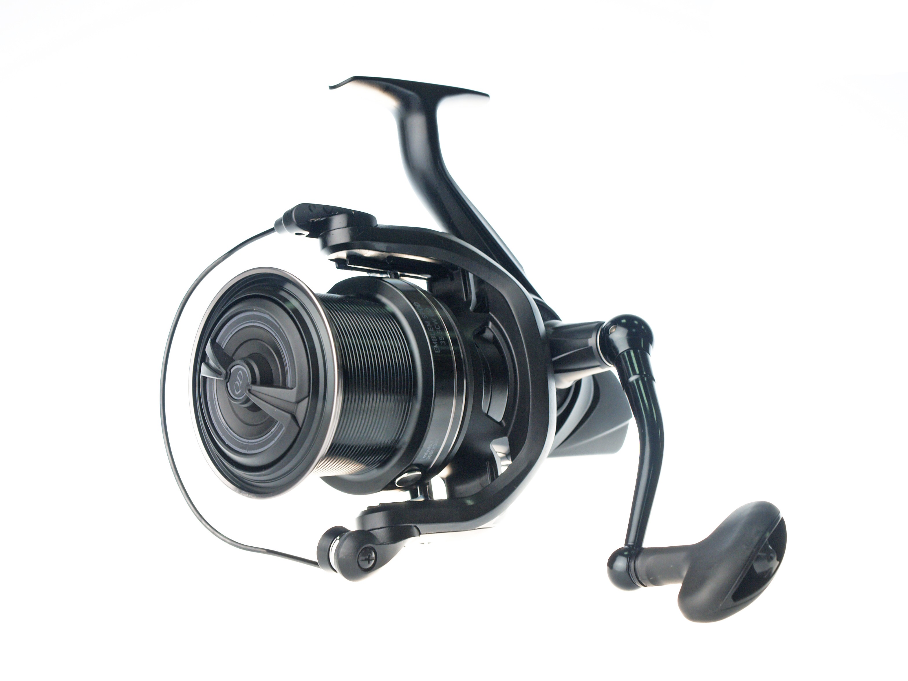 Катушка Daiwa 18 Emblem spod 35 SCW QD - фото 1