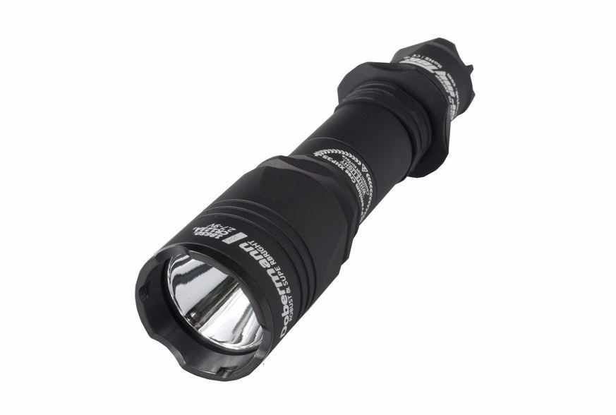 Фонарь Armytek Dobermann Pro XHP35 HI - фото 1