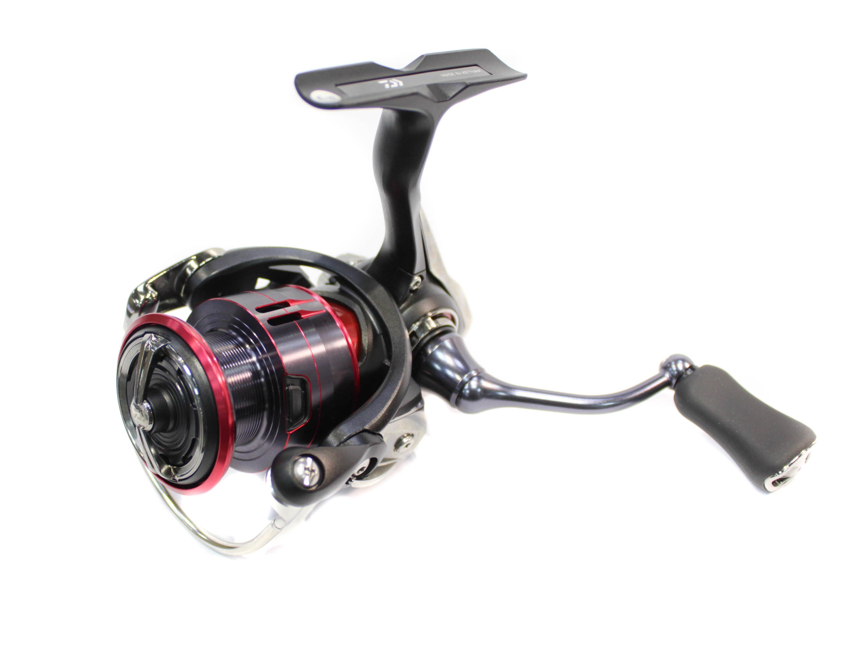 Катушка Daiwa Fuego 17 LT 2000D - фото 1