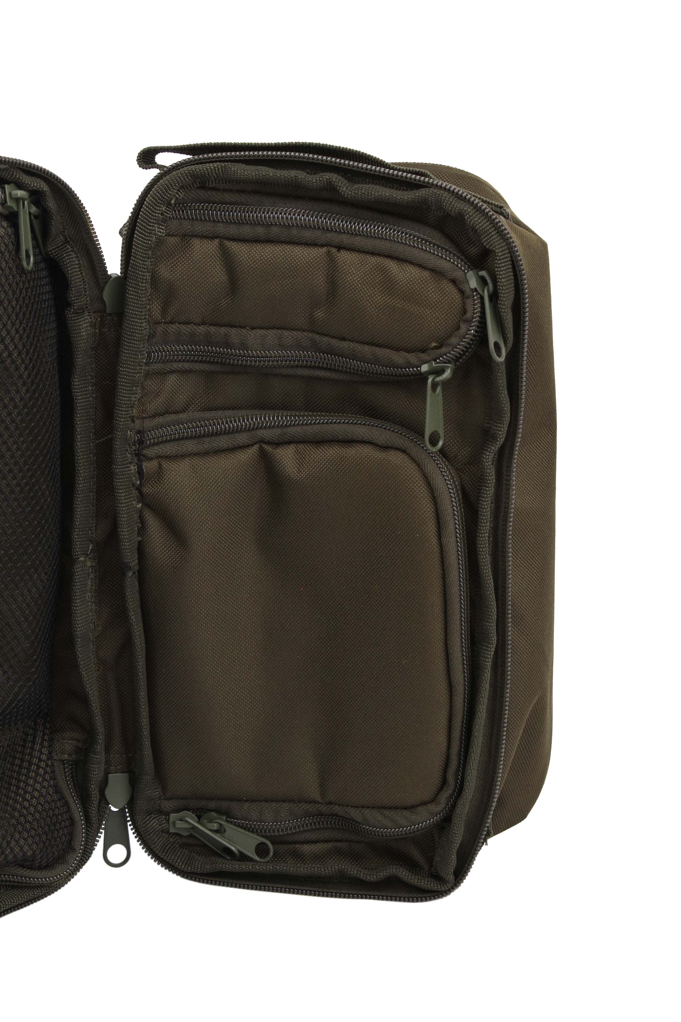 Сумки defender. Сумка JRC Defender Bait Bucket Tackle Bag. Urban Defender сумка. Сумка для защитника.