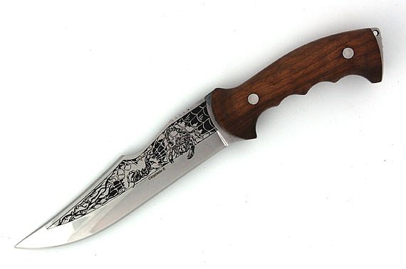 Нож Кизляр Скорпион большой охотничий рукоять кавказ орех