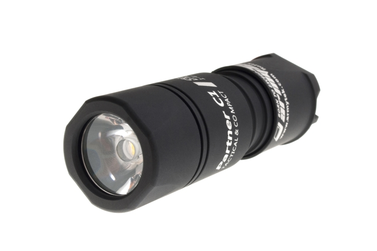 Фонарь Armytek Partner C1 v2 XM-L2 black - фото 1