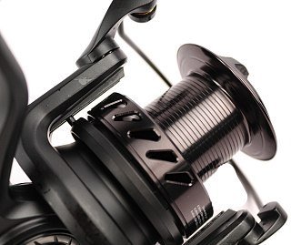 Катушка Daiwa Black widow 5000LDA - фото 4