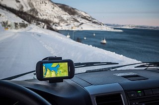 Навигатор Garmin Montana 680t - фото 4