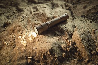 Фонарь Armytek Dobermann Pro Magnet USB Sand теплый Com - фото 10