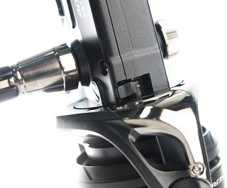 Катушка Shimano Baitrunner X-Aero 4000FA - фото 7