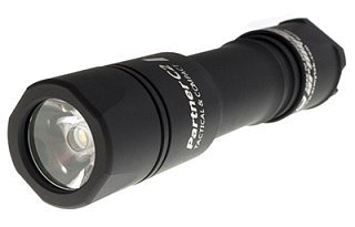 Фонарь Armytek Partner C2 v2 XM-L2 - фото 1