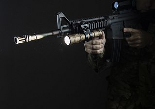 Фонарь Armytek Dobermann Pro Magnet USB Sand теплый Com - фото 5