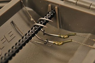 Коробка Korda rig safe для оснасток маленькая - фото 8