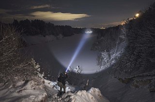 Фонарь Armytek Barracuda Pro Max Magnet USB белый Com - фото 7