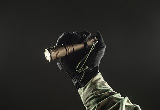 Фонарь Armytek Dobermann Pro Magnet USB Sand теплый Com - фото 8