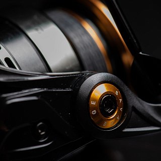 Катушка Savage Gear SG8 4000 FD 10+1BB incl aluminium spool - фото 2
