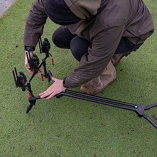 Подставка Avid Carp  Lok Down Low Pod род-под для удилищ - фото 3