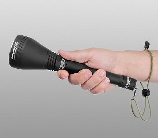 Фонарь Armytek Barracuda Pro v2 XHP35 HI серебро - фото 6