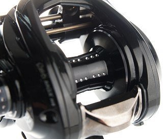 Катушка Abu Garcia Revo MGX-HS Left - фото 3