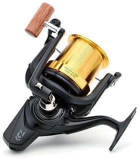 Катушка Daiwa 23 Emblem 45 SCW QD-OT - фото 4