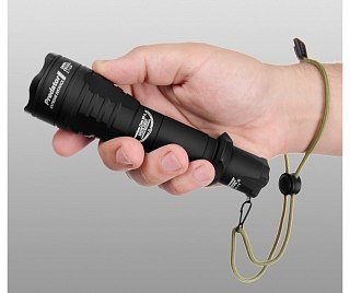 Фонарь Armytek Taschenlampe Predator XP-E2 зеленый - фото 9