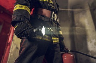 Фонарь Armytek Barracuda Pro Max Magnet USB белый Com - фото 9